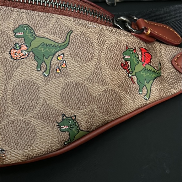 NWT Rare Coach Rexy Halloween Charter Belt Bag 7 Signature Canvas Print Purse - Picture 10 of 11